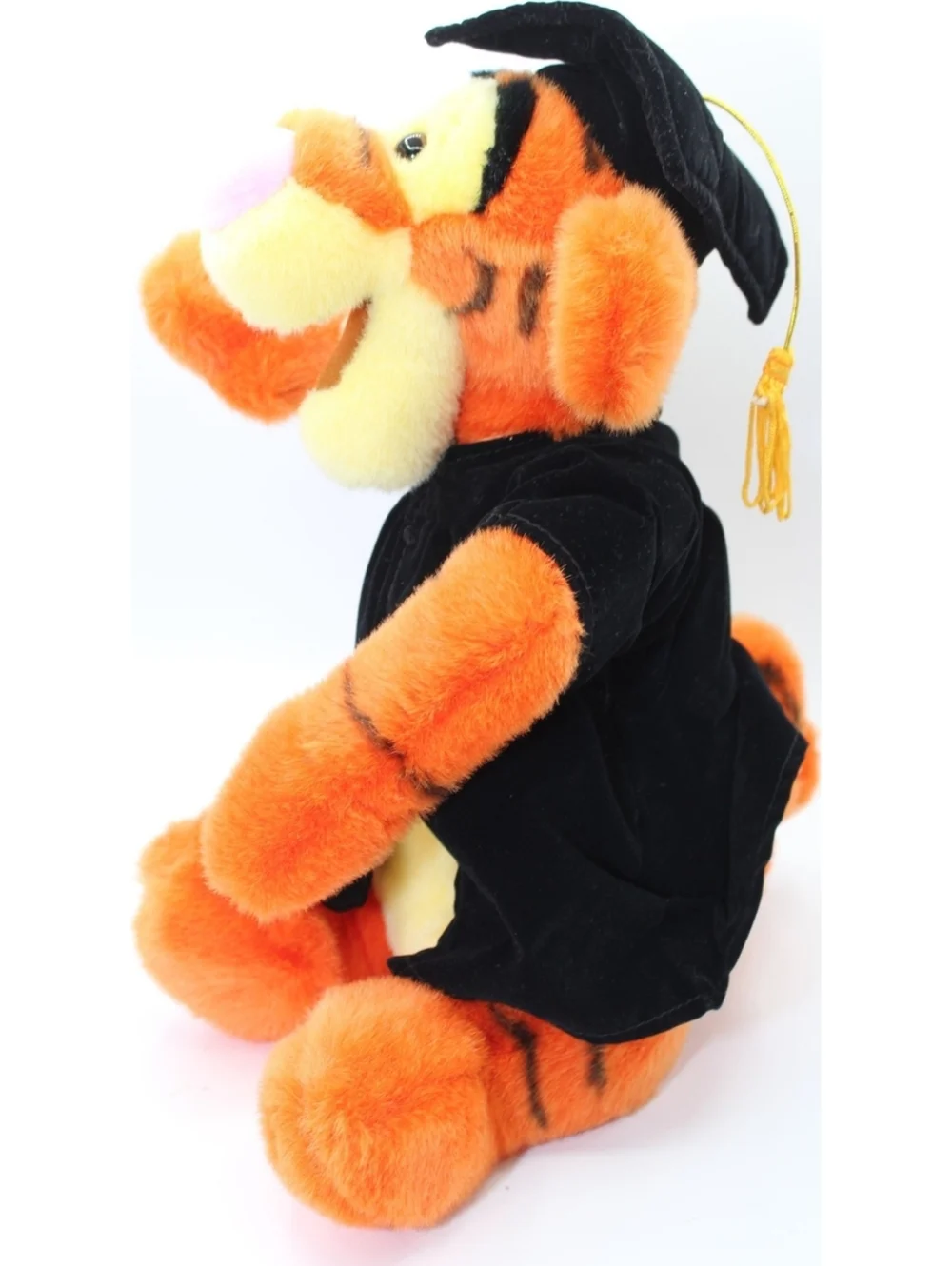 VTG Disney Winnie the Pooh Tigger Graduation Cap & Gown Plush Animal Stuffed 13